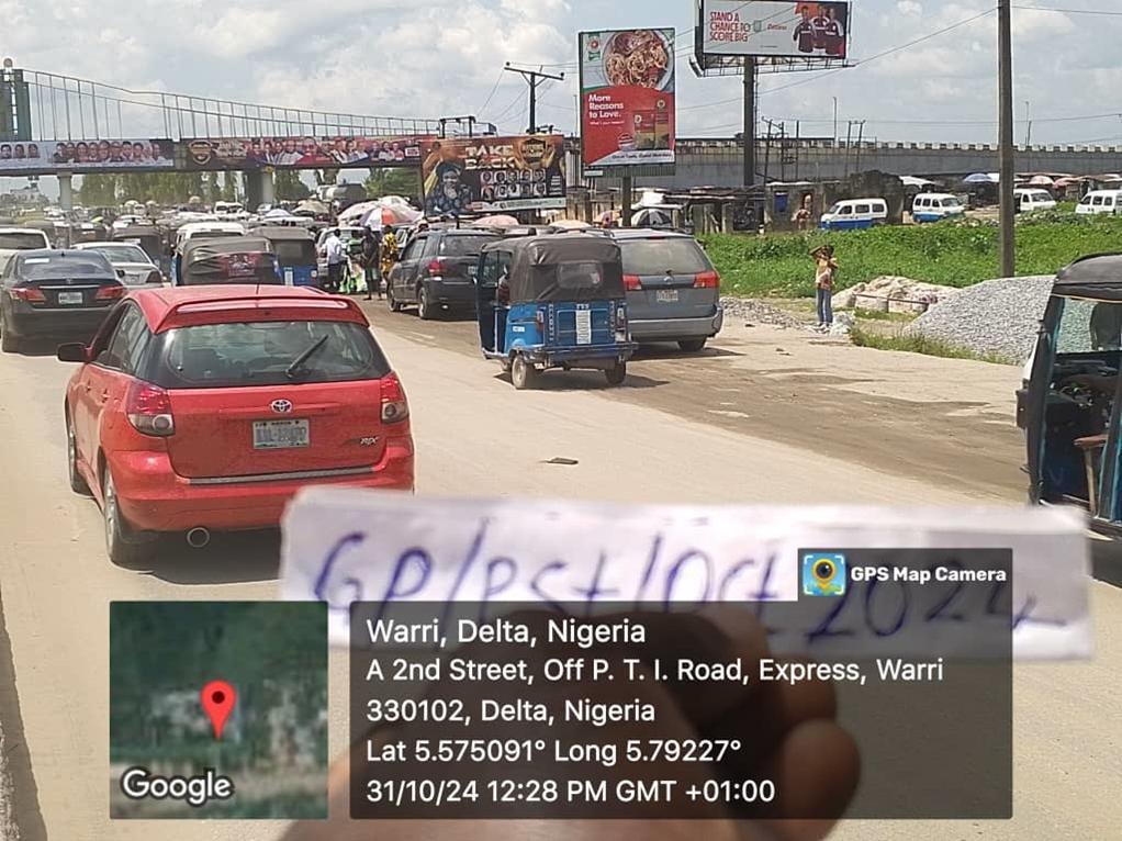 Ijeh Otokutu Road by Effurun Roundabout, Warri — portrait static billboard site